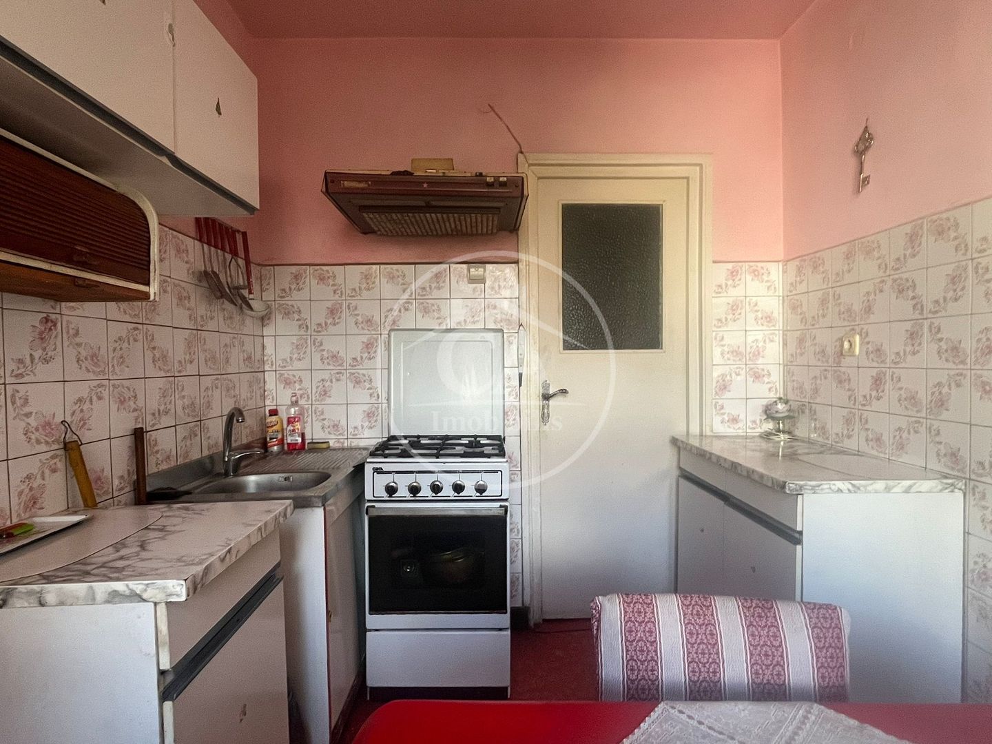 Apartament cu 3 camere de vânzare în zona Rogerius, Oradea - Poză 8
