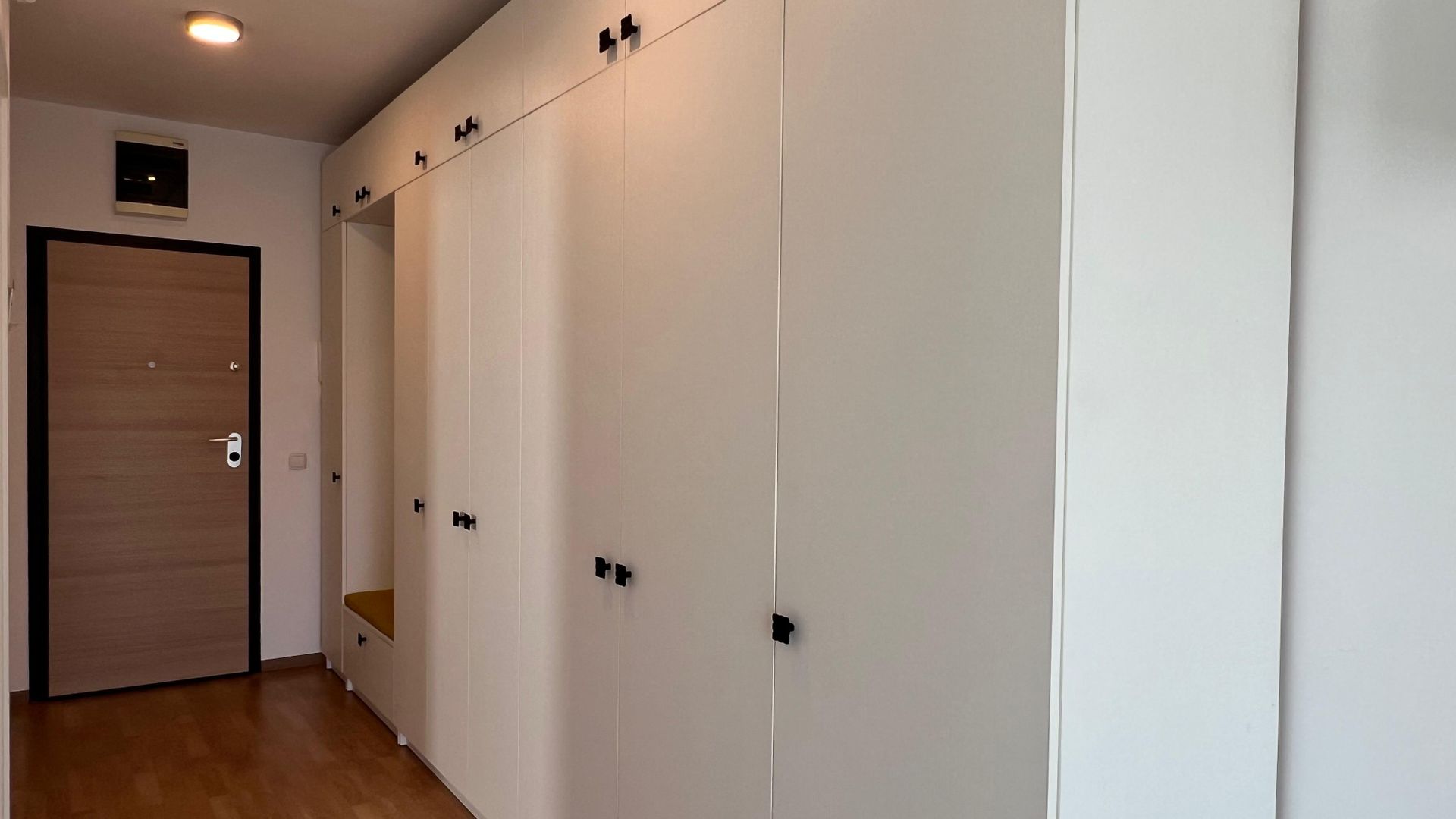 Apartament 2 camere la cheie | mobilat și utilat | Complex Estic Park - Poză 11