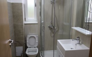 APARTAMENT DEOSEBIT - Poză 14