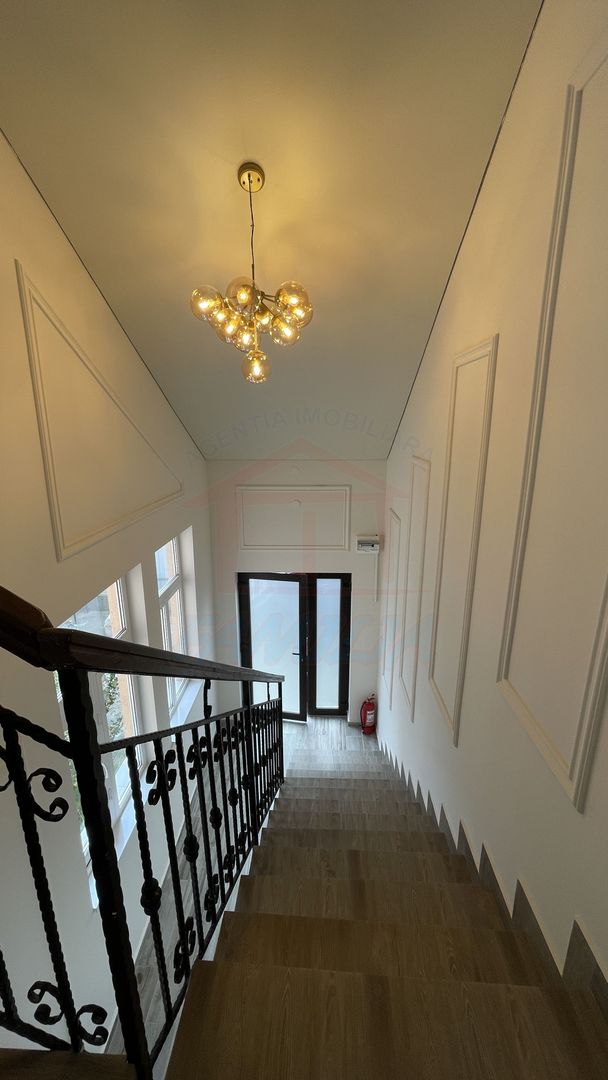 De vanzare casa cu etaj in Galati, Siderurgistilor,  recent renovata - Poză 1