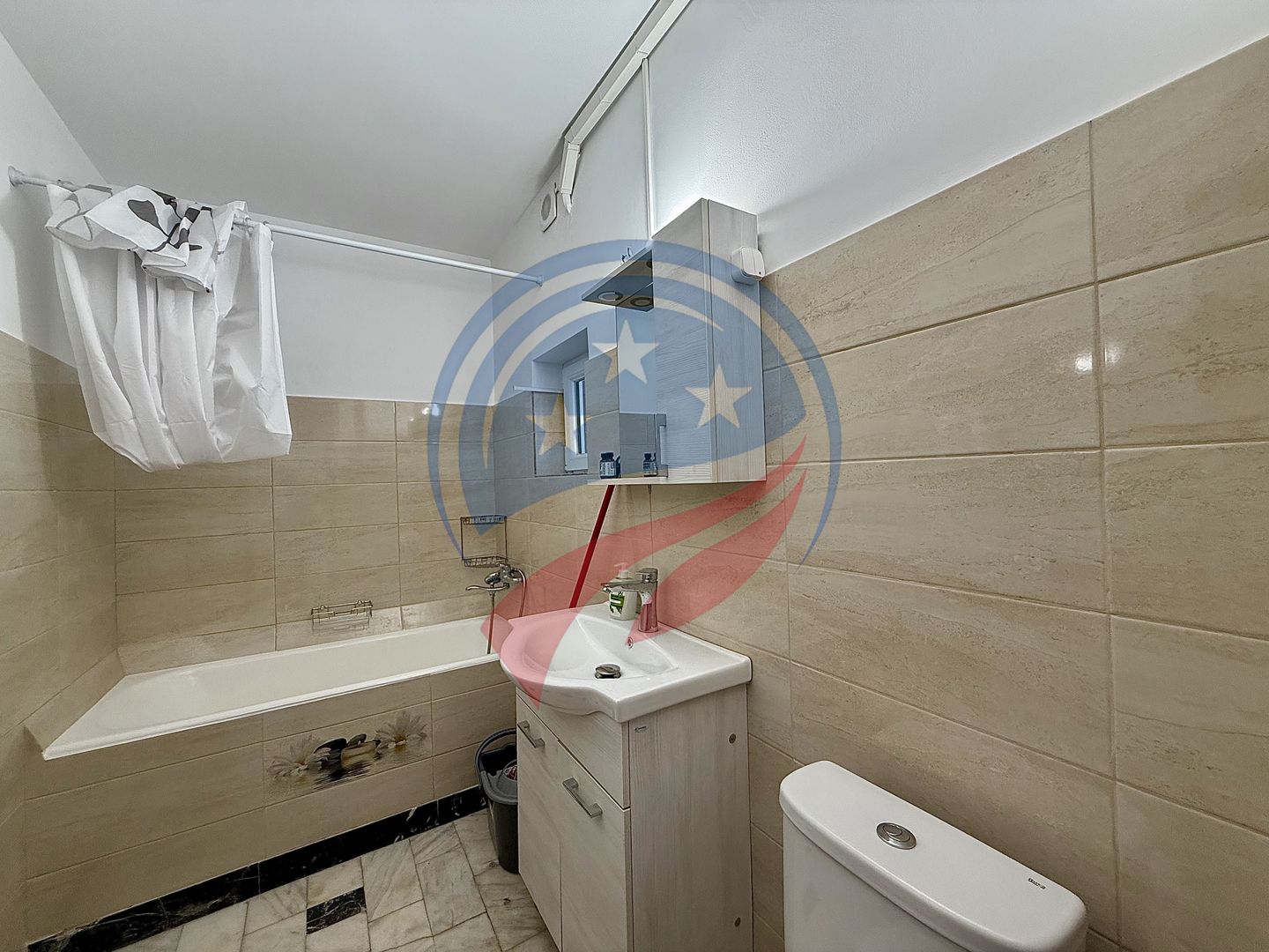 Apartament 4 camere/de inchiriat/ultracentral  Craiova - Poză 11