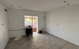 Spatiu Comercial, parter, Sarari - 115 000 Euro - Poză 3