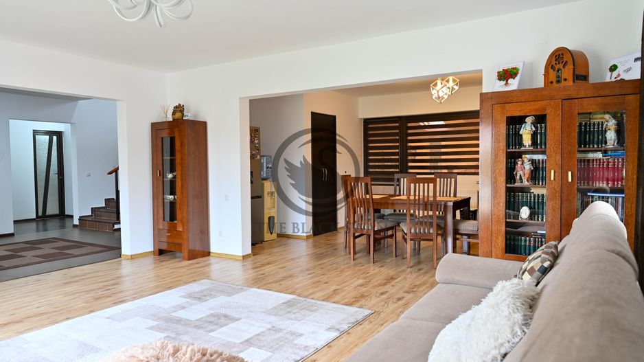 Casa 5 camere de vanzare | 244 mp | Strejnicu, Prahova | COMISION 0% - Poză 6