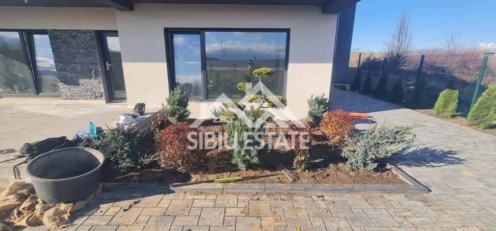 Casă individuală  deosebită, finisată Șelimbăr, Cartierul Tineretului - Poză 2