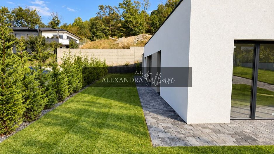 Casa individuala 6 camere, 5 bai, terasa la etaj, curte, P+ET+POD - Poză 5