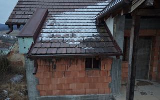 De vânzare casă la roșu Chirpăr - Poză 5
