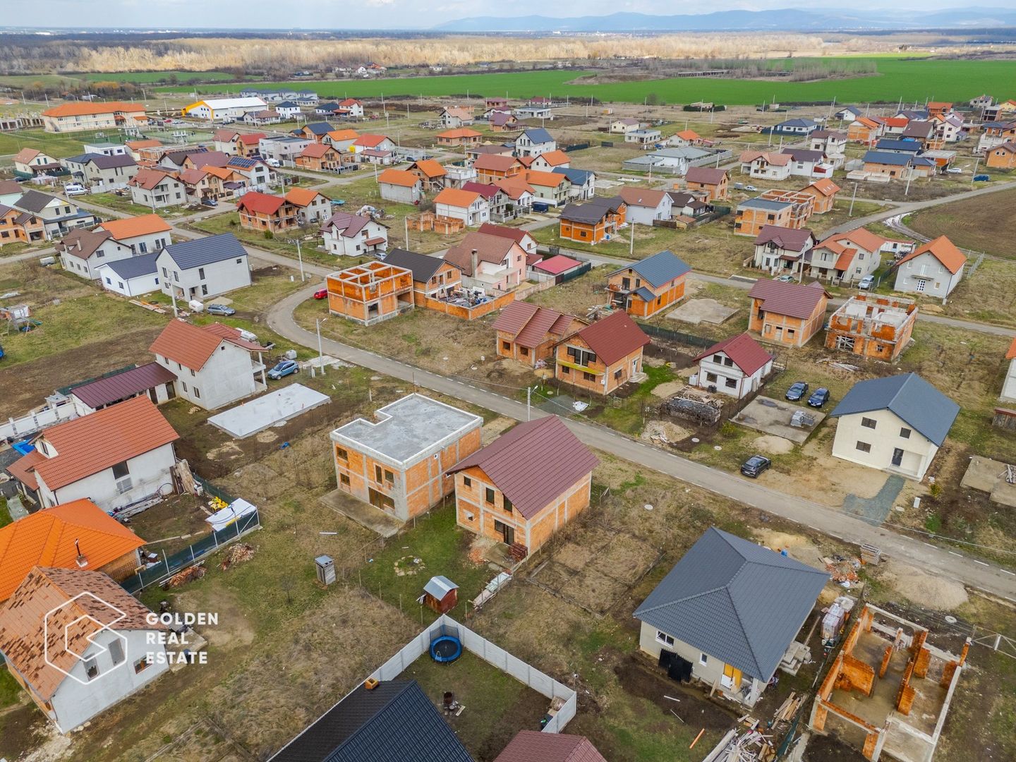 Casa  P+M  in  Fantanele,  ideală pentru personalizare - Poză 36