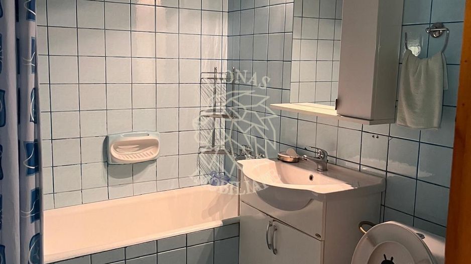 Apartament 4 camere 132 mp-balcon-ideal locuire-Calea Moldovei - Poză 7