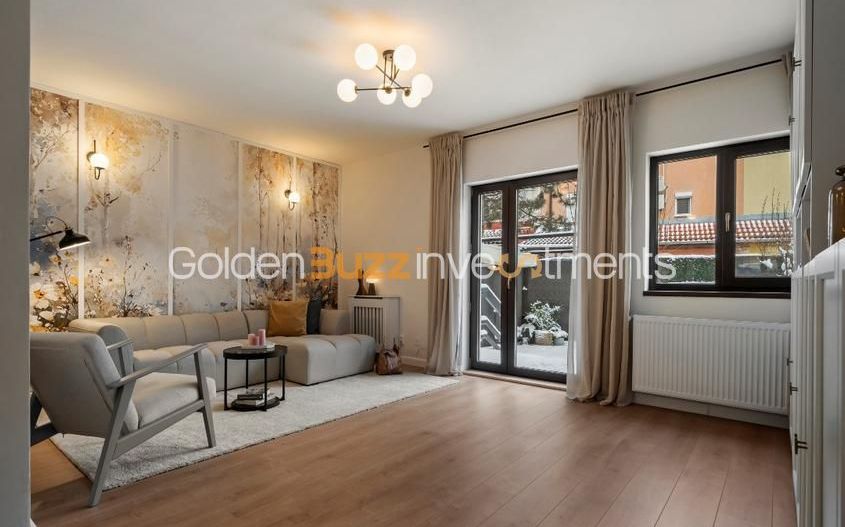 Vila prima Inchiriere 4 dormitoare - Poză 1
