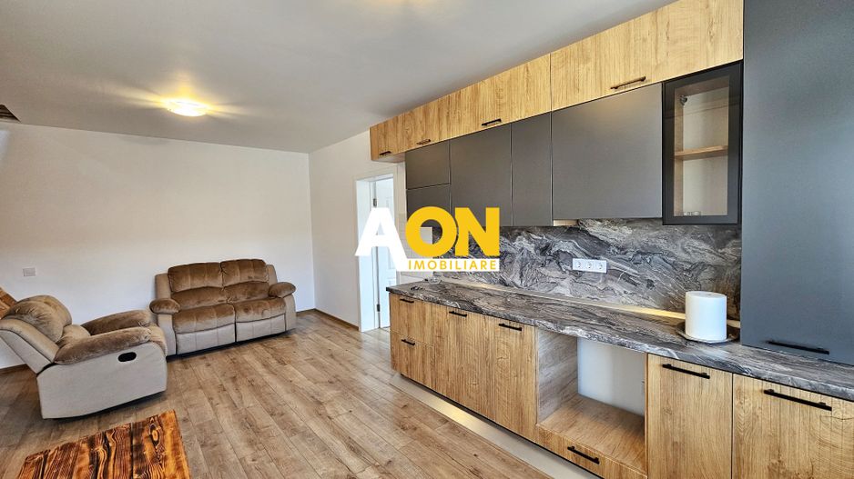 Apartament 3 camere, 2 bai, 67 mp + mansarda 90 mp + boxa + parcare - Poză 6