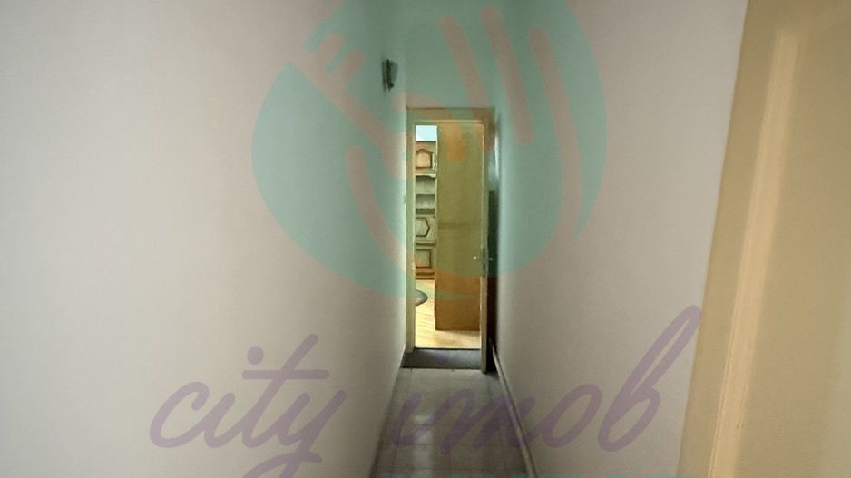 Apartament in vila - la 3 minute de metrou - Poză 9