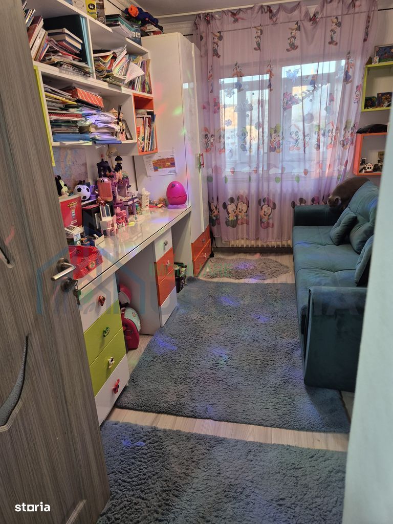 Apartament 3 camere etaj 4 de vânzare – Podu Roș, Aleea Rozelor, - Poză 10