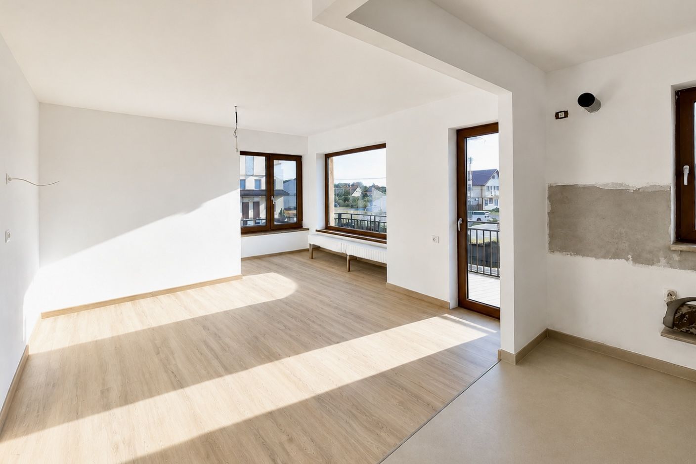 Apartament nou finisat, 3 camere, 74 mp, Chisoda - Poză 2