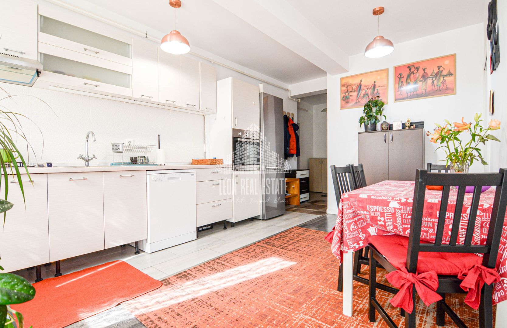 Apartament cu 2 dormitoare si loc de parcare in Floresti, zona Terra - Poză 3