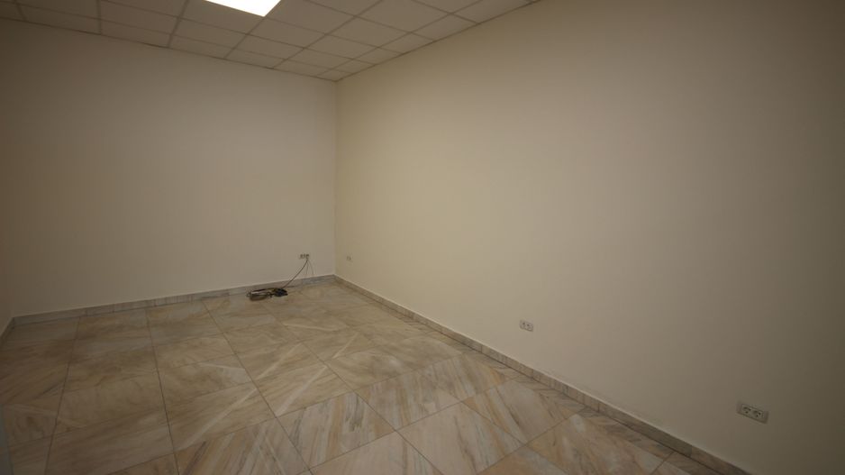Birouri 150 mp-zona Sagului - Poză 6