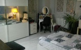 Apartament cu 4 camere de vânzare în zona Europa - Poză 8