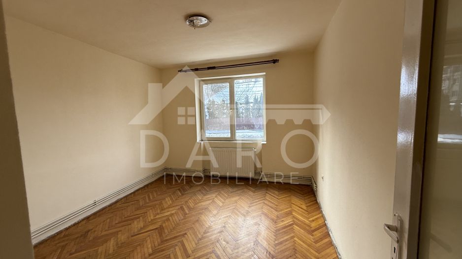 Apartament cu 2 camere de vânzare în Dacia, Targu Mures - Poză 1