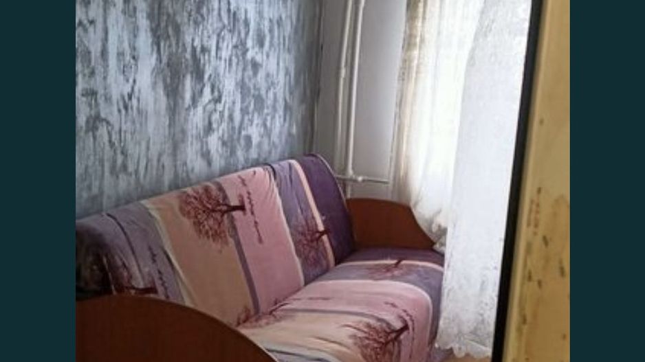 Vand 2 gars Cet, CT, si una in Navodari - Poză 1