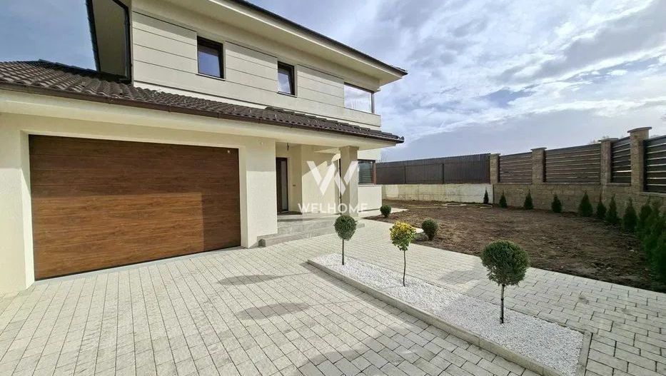 Casă individuală cu priveliște spectaculoasă catre Cisnădioara - Poză 1