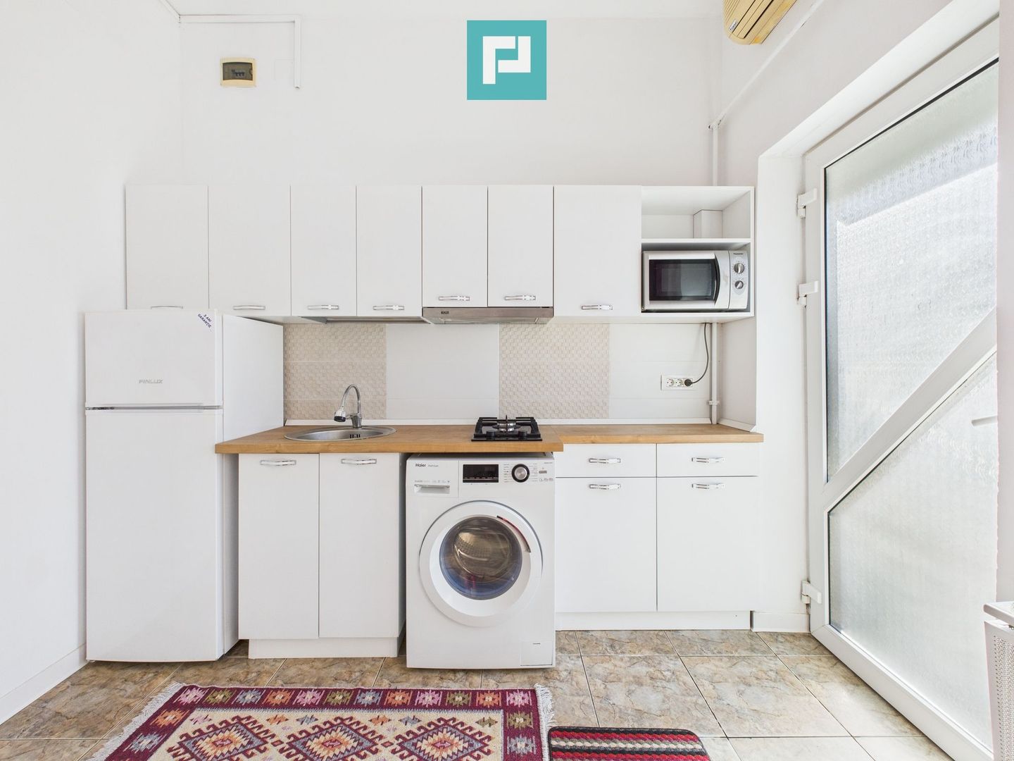 Apartament cochet și modern la casă în Grădiște - Poză 5