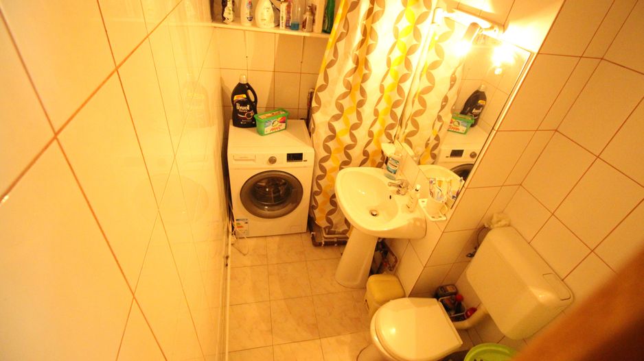 APARTAMENT 3 camere- 92mp SU - Poză 13