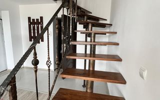 Apartament penthouse cu 4 camere de vânzare în Cornișa - Poză 3