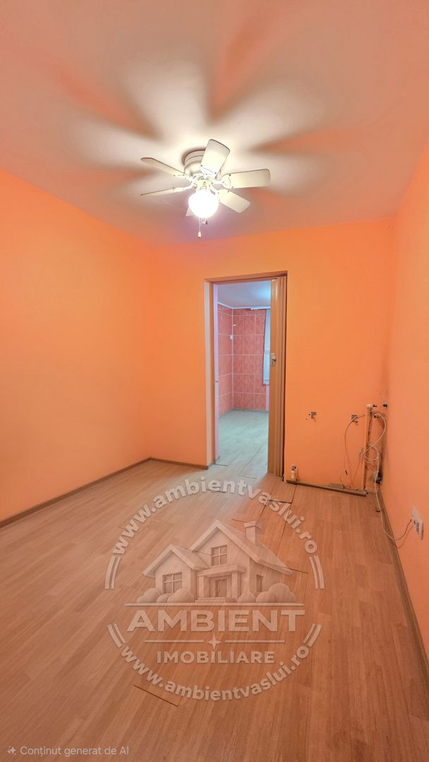 Garsoniera cu balcon si baie proprie, 15 mp, VASLUI - zona FILATURII; - Poză 6