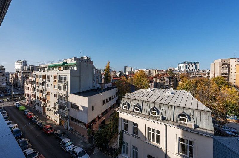 Studio in Vernescu Residence, nou, mobilat si utilat, parcare subterana - Poză 10