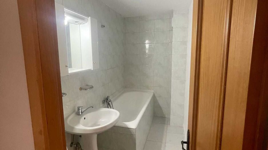 Apartament 3 camere renovat, 2 băi, București Mall, Calea Vitan, pet friendly - Poză 8