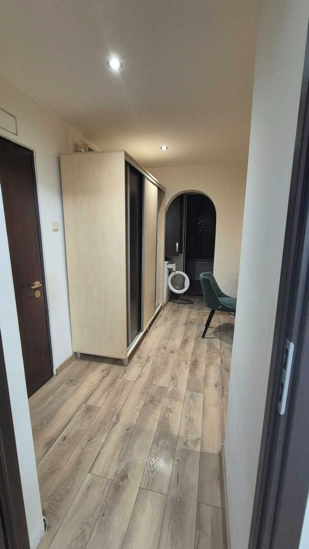 Apartament 2 camere Crangasi an 1984 5 min pana la metrou - Poză 4