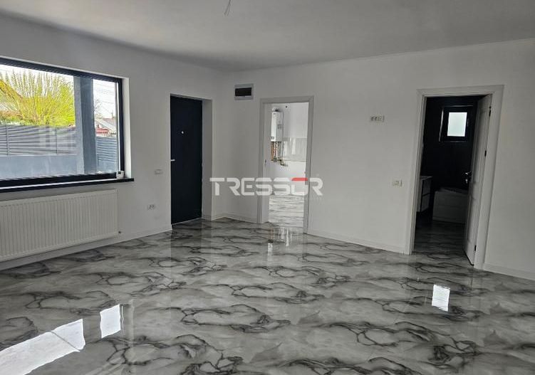 CASĂ  DE VÂNZARE – VALU LUI TRAIAN - Poză 3