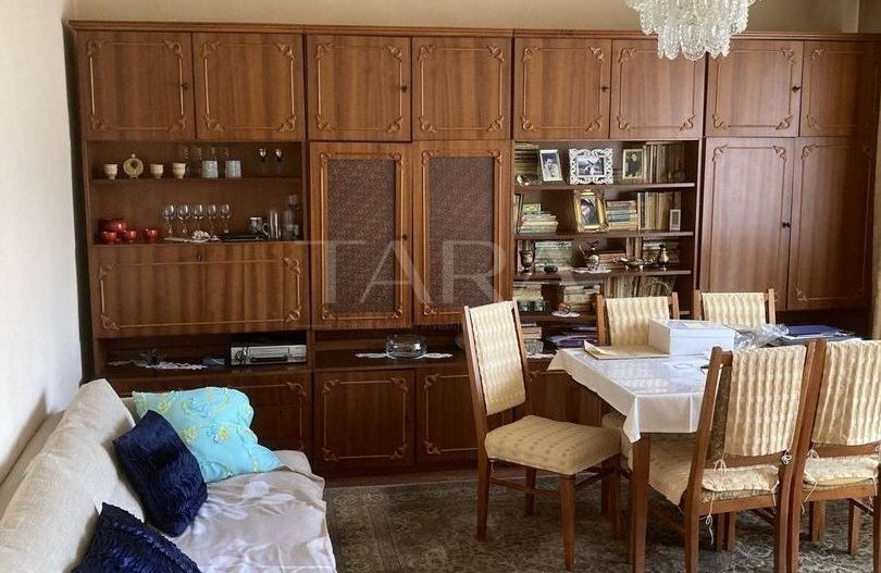 Apartament 4 camere, Mărăști,  spațiu generos și locație excelentă. - Poză 1