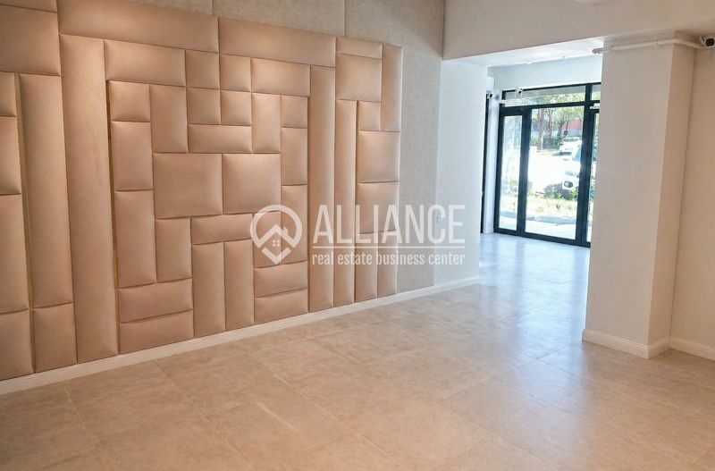 Spatiu comercial 75mp, vitrina stradala 12 m - (COD10) TOMIS NORD - Poză 9