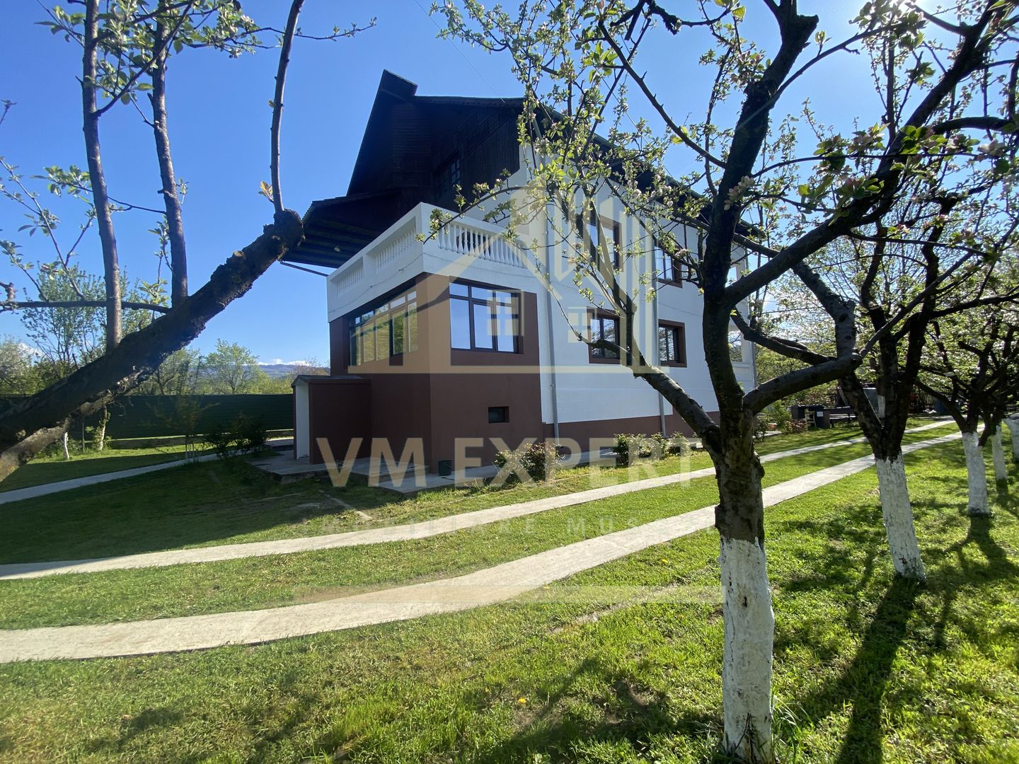 VILA S+P+E-306 MP, TEREN 2078 MP, CAMPULUNG - Poză 30