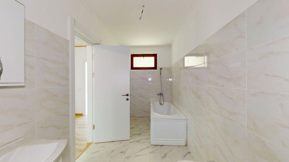 Duplex întreg cu Panouri Solare! Cu 2 intrari! - Poză 13