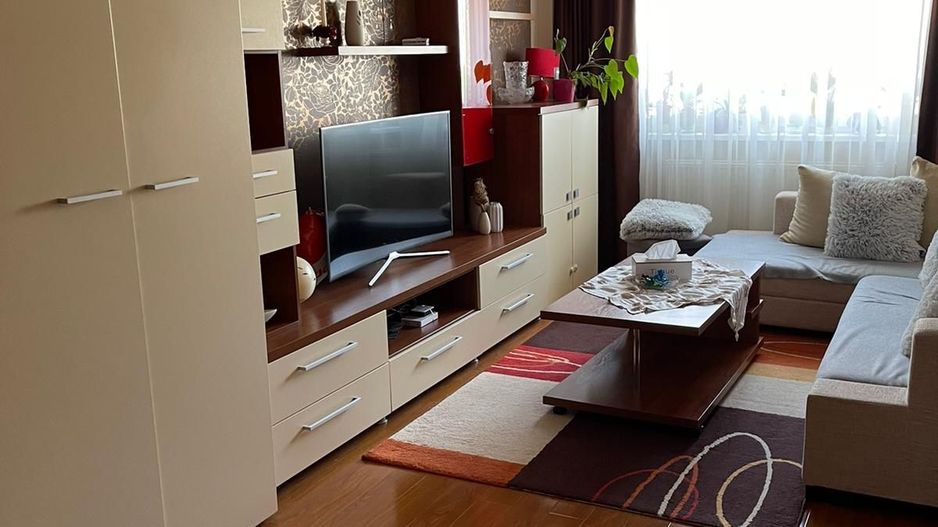 ageuropa.ro vinde ap 4 cam etajul 4 pe Blaga. - Poză 1