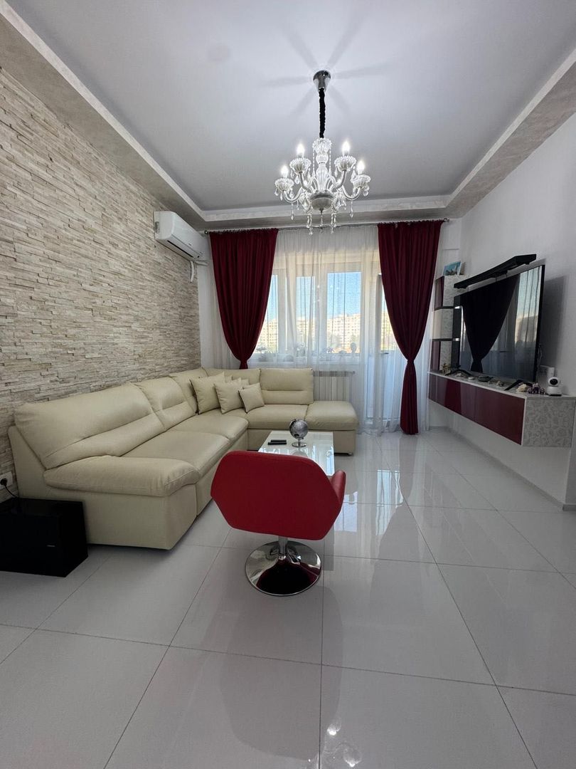 APARTAMENT 4 CAMERE PREMIUM TOMIS NORD  - 2 BAI / PARCARE PRIVATA - Poză 1