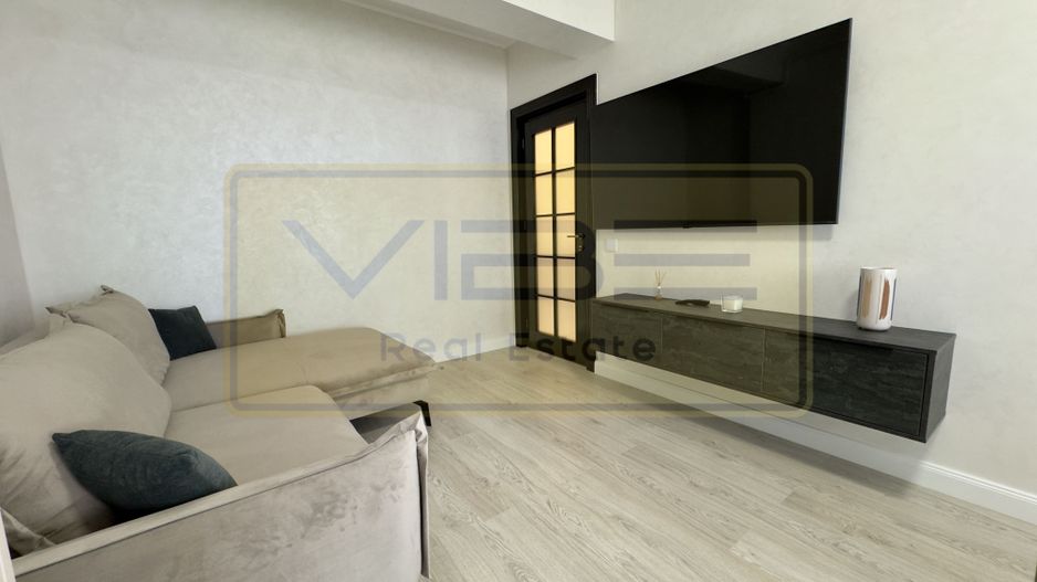 2 camere mobilat-utilat Premium, Royal Town, Copou. - Poză 1