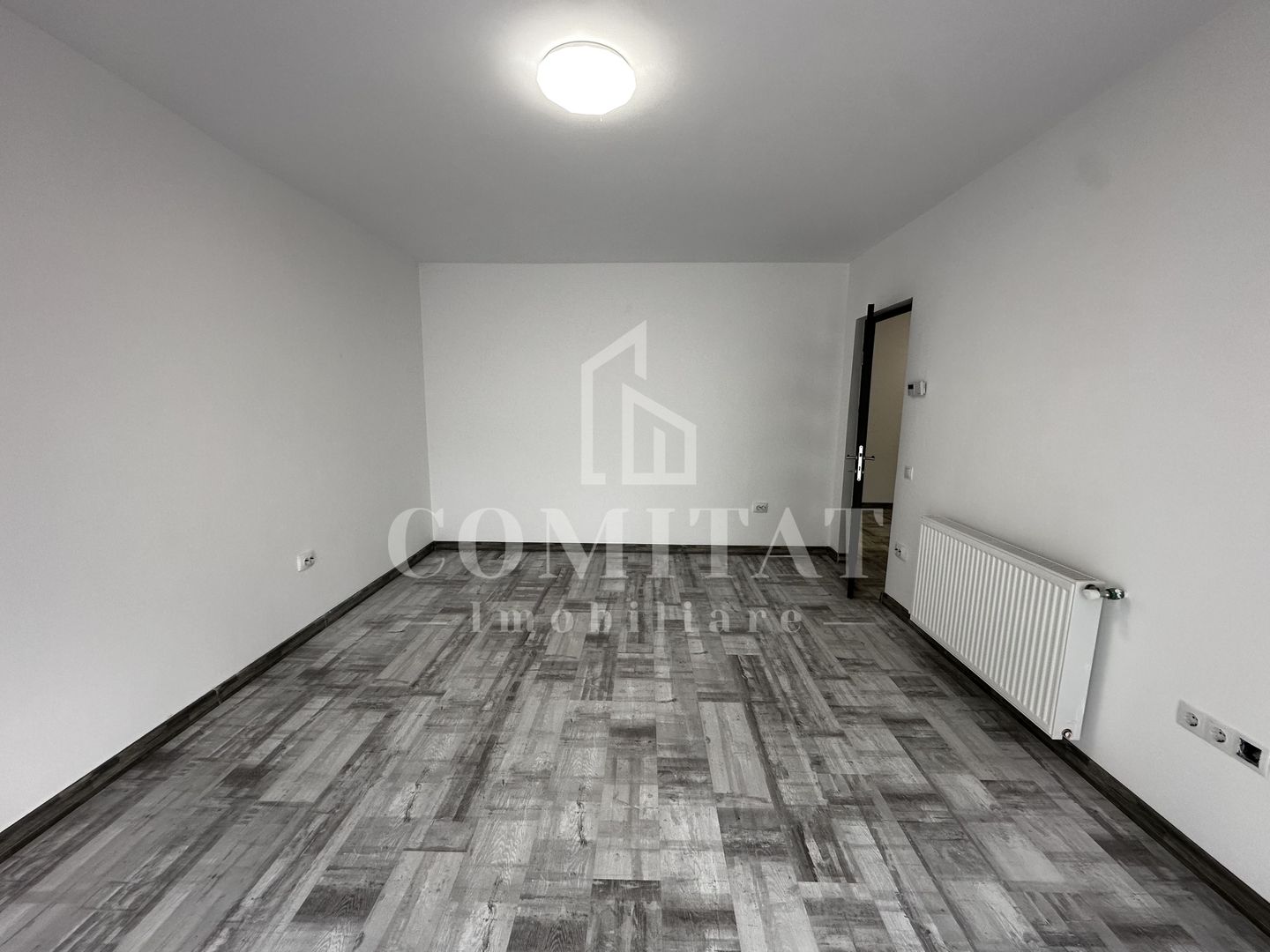 Apartament la etaj intermediar | Loc de parcare | Zona Porii - Poză 8