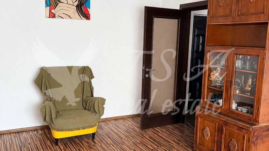 Apartament 2 camere, decomandat, zona Sebastian - Poză 3