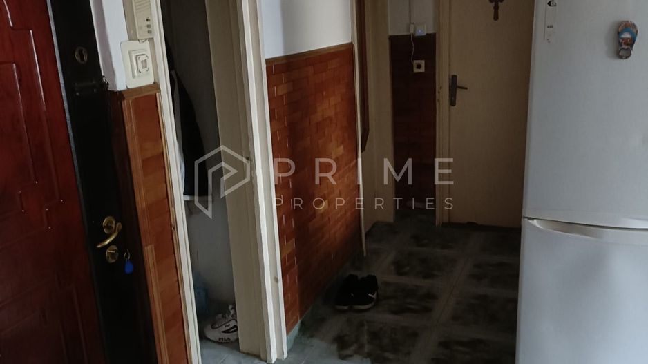 Apartament 2 camere, zona 7 Noiembrie, lângă UMFST - Poză 5