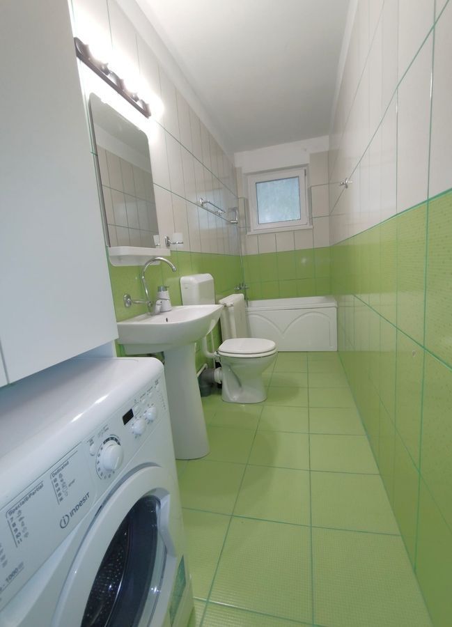 Garsoniera in bloc mixt reabilitat la 4 minute metrou Gorjului - Poză 11