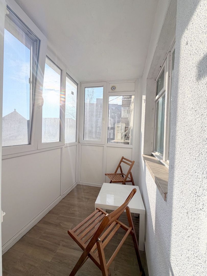 3 camere etaj 3 Stefan cel Mare-Polona - Poză 14