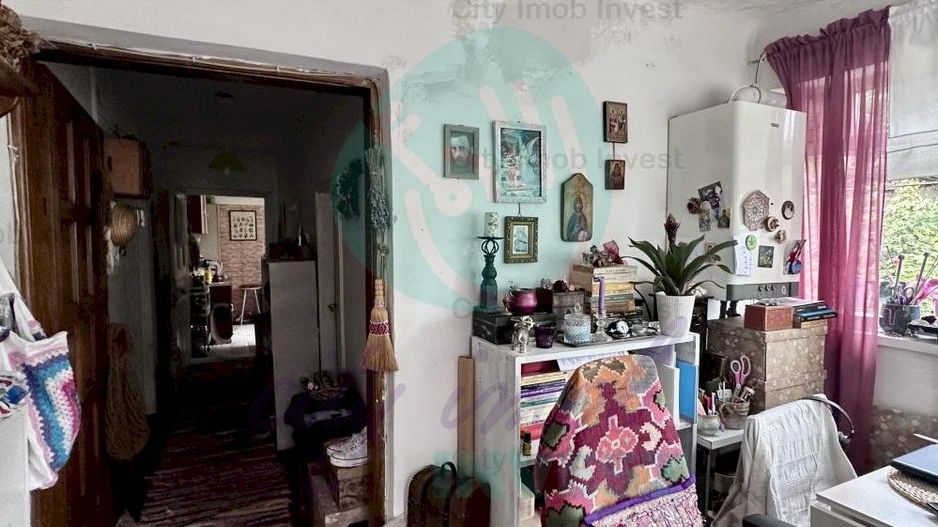 Casa singura la curte  - 7 minute de metrou - Poză 12