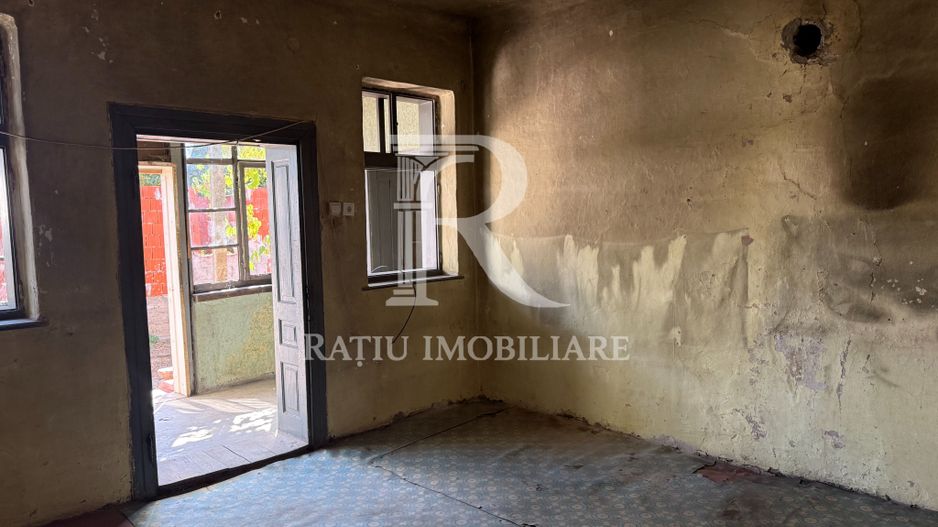 Casa Demolabila | 1995mp teren | Posoloaca | Bihor - Poză 12