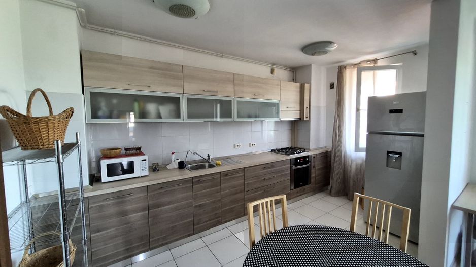 Apartament cu 2 camere 85 mp + 35 mp terasa si balconul + 2 locuri de parcare - Poză 12