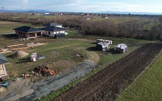 Teren intravilan 14 Ari / Sat Săsar - Poză 1