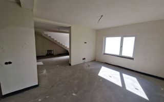 Duplex modern, 4 camere, Florești, central și acces facil. - Poză 1