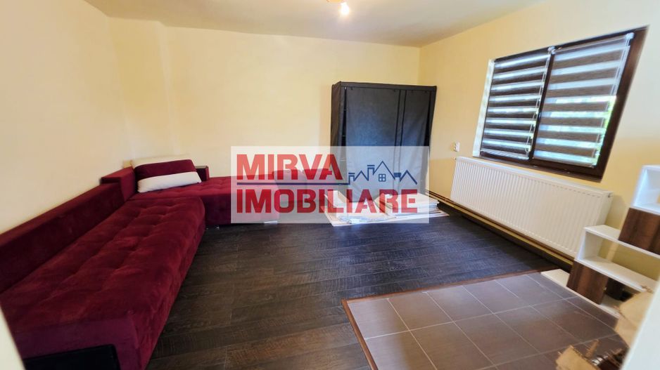 🏡 Casă renovată cu 6 camere, teren 557 mp – Berceni, Prahova - Poză 46