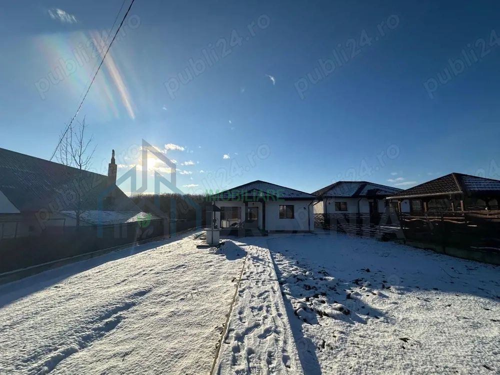 Casă de Vanzare Poiana cu Cetate 2026 - Poză 1